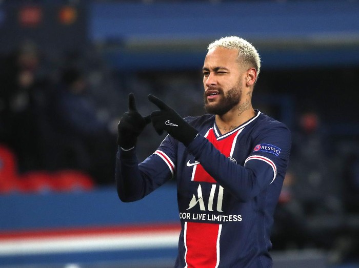 PSG's Neymar celebrates after scoring his side's fourth goal during the Champions League group H soccer match between Paris Saint Germain and Istanbul Basaksehir at the Parc des Princes stadium in Paris, France, Wednesday, Dec. 9, 2020. (AP Photo/Francois Mori)