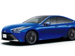 Wow! Mobil Hidrogen Toyota Mirai Melaju 1.000 Km Sekali Full Tank