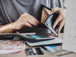 6 Tips Hemat Belanja Selama Libur Nataru