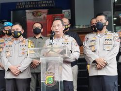Kabareskrim Ungkap Ada Jelaga Bekas Tembakan Senpi di Tangan Pengikut HRS