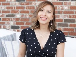 Kisah Miss Indonesia Kristania Jadi Perawat Pasien COVID-19 di AS