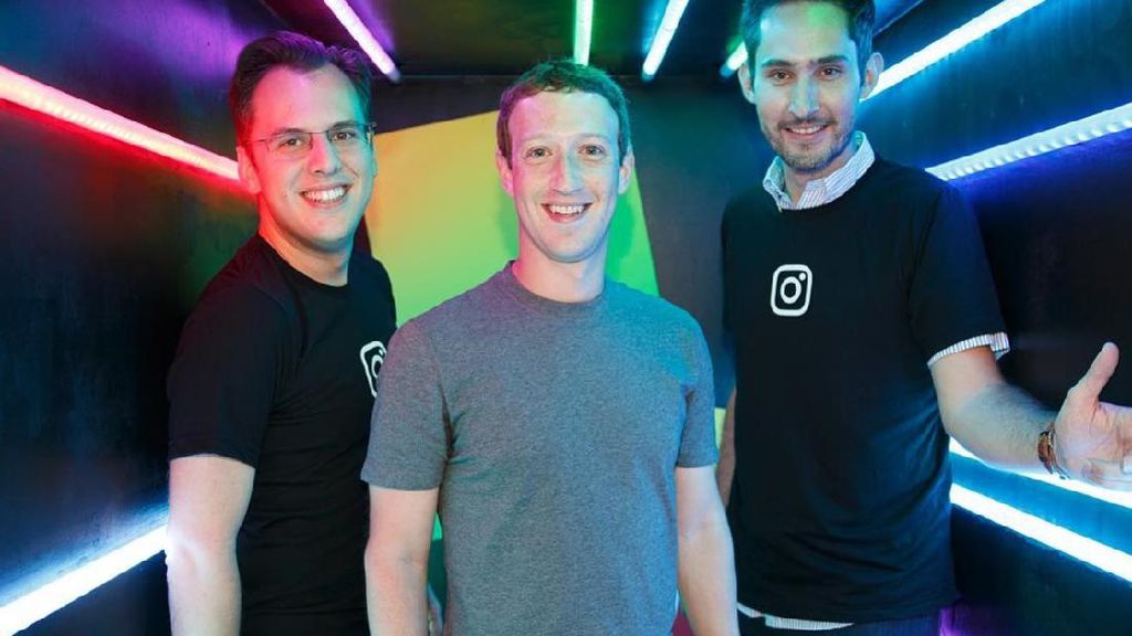 Momen Brilian Mark Zuckerberg Caplok WhatsApp dan Instagram