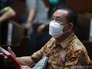 Vonis Ultra Petita di Kasus Surat Jalan Palsu untuk Djoko Tjandra dkk Vonis Ultra Petita di Kasus Surat Jalan Palsu untuk Djoko Tjandra dkk