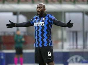 Lukaku Halangi Sundulan Sanchez, Shakhtar: Terima Kasih!