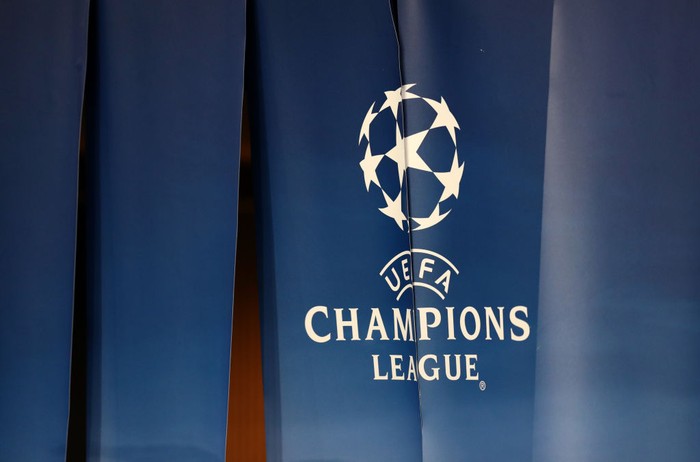PARIS, FRANCE - NOVEMBER 22: General view of the UEFA Champions league logo during the UEFA Champions League group B match between Paris Saint-Germain and Celtic FC at Parc des Princes on November 22, 2017 in Paris, France. (Photo by Catherine Ivill/Getty Images)