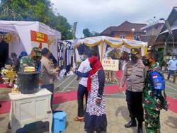 Unik, TPS di Sumbawa Barat Didesain Layaknya Resepsi Pernikahan