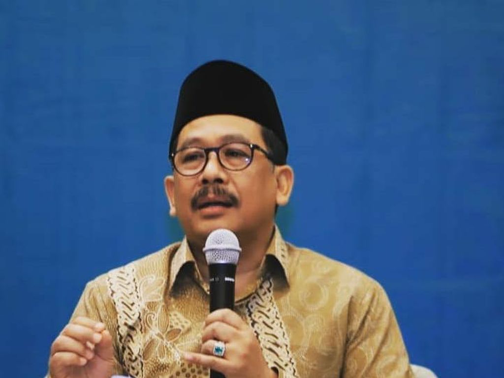 Soal Meme Stupa Borobudur Mirip Jokowi, Wamenag: Jangan Jadikan Olokan