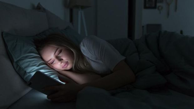 4 Zodiak yang Paling Mungkin Putus Lewat Pesan Teks/freepik.com