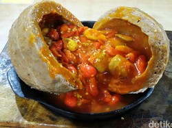 Huaah! 5 Makanan Pedas Viral di Garut yang Bisa Bikin Sakit Perut