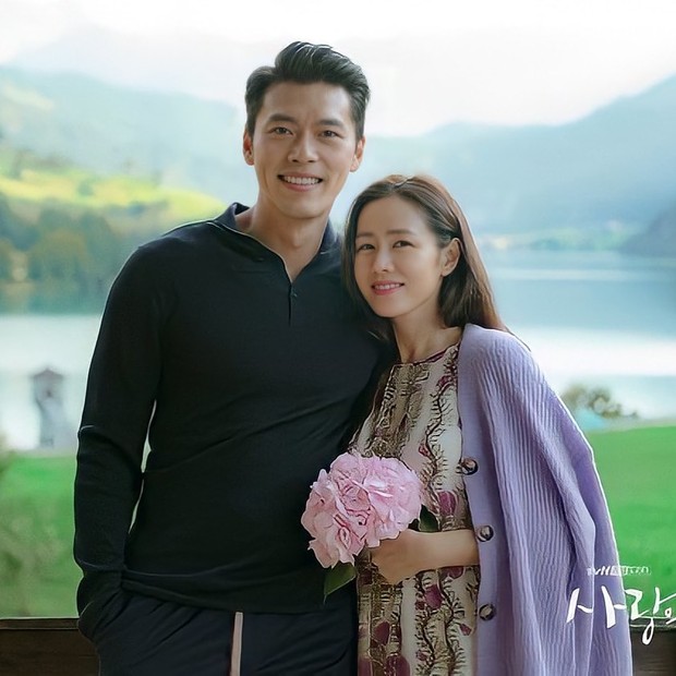 Crash Landing On You/instagram.com/crashlandingonyoudrama/ Crash Landing On You sukses meraih rating 8.8 untuk penayangannya/instagram.com/crashlandingonyoudrama/