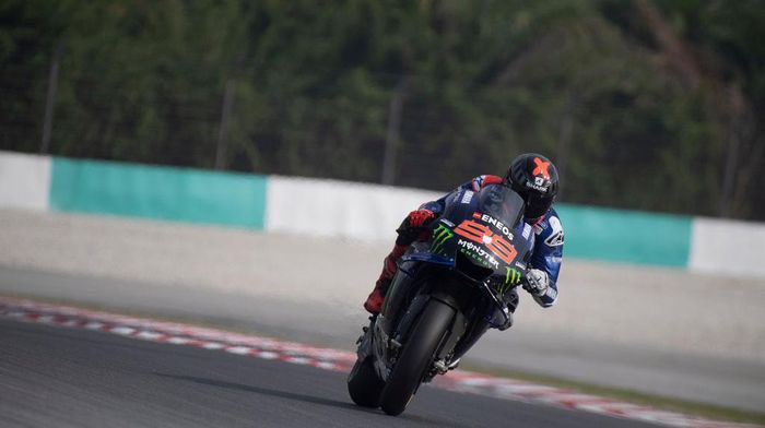Jorge Lorenzo KUALA LUMPUR, MALAYSIA - FEBRUARY 09: Jorge Lorenzo of Spain and Monster Energy Yamaha MotoGP Team heads down a straight during the MotoGP Pre-Season Tests at Sepang Circuit on February 09, 2020 in Kuala Lumpur, Malaysia. (Photo by Mirco Lazzari gp/Getty Images)