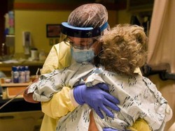 Lebih Mematikan dari Teror 9/11, Jumlah Kematian COVID-19 di AS Meningkat