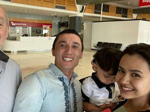 Kisah Pria Uighur Terpisah dengan Istri-Anak Berhasil Dipertemukan Kembali Kisah Pria Uighur Terpisah dengan Istri-Anak Berhasil Dipertemukan Kembali