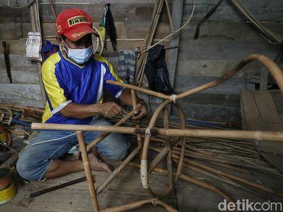 PLBN Aruk Tutup, Ini Cara Penjual Rotan Pasarkan Produknya ke Malaysia