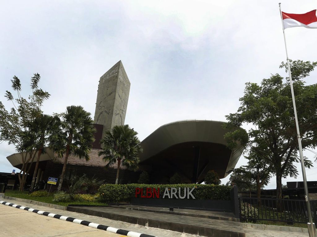 Sisi Suram Perbatasan Aruk Sebelum Dibangunnya PLBN Sisi Suram Perbatasan Aruk Sebelum Dibangunnya PLBN