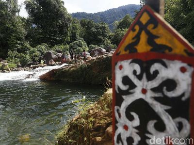 Potret Riam Sunge Banokng, Wisata Alam di Perbatasan Aruk