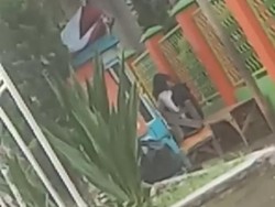 Peristiwa Viral di Garut: Kakek Minum Darah Sapi-Sejoli Mesum di Jalan