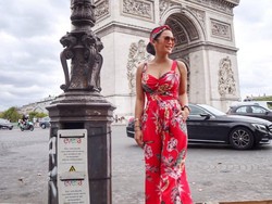 Vicky Zainal Merasa Dibodohi oleh Sang Suami, Kenapa?