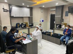 Habib Rizieq Ditahan, Kuasa Hukum Siap Ajukan Praperadilan