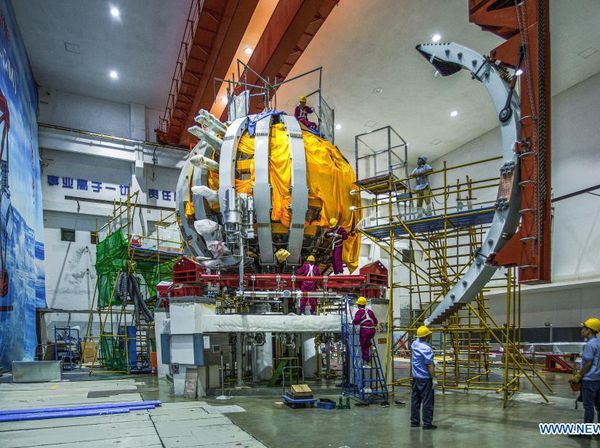 Nih! Matahari Pun Bisa Dibikin Oleh China