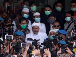 11 Jam Lebih Diperiksa, Habib Rizieq Juga Dicecar Penyidik soal FPI