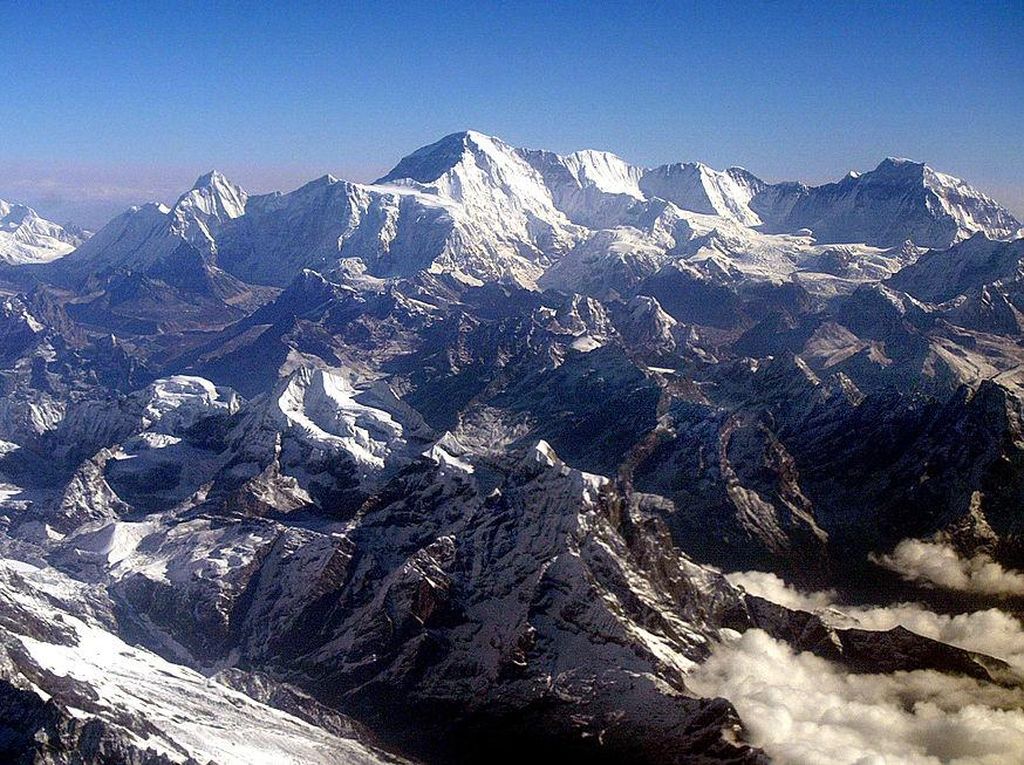 Gunung Everest Ternyata Terus Tumbuh Menjulang, Sampai Kapan? Gunung Everest Ternyata Terus Tumbuh Menjulang, Sampai Kapan?