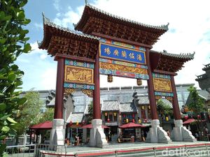 Chinatown Pantjoran PIK, Surganya Kuliner Peranakan di Jakut