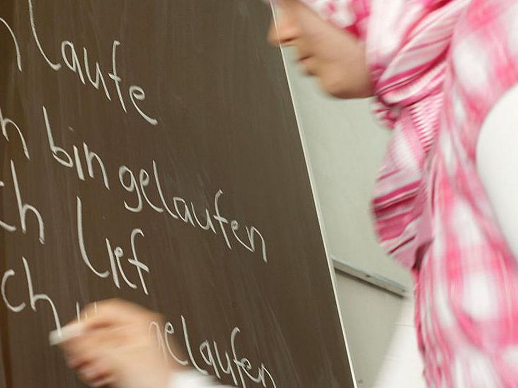 Pengadilan Austria Batalkan Larangan Jilbab untuk Siswi Sekolah Dasar Pengadilan Austria Batalkan Larangan Jilbab untuk Siswi Sekolah Dasar