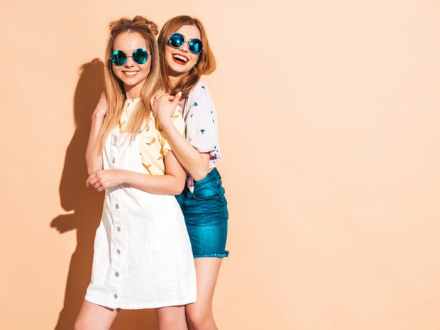 Persahabatan adalah jati diri atau identitas Cancer.