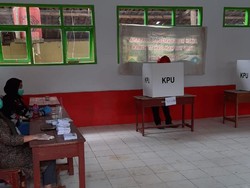 Terjadi Kesalahan Prosedur, Dua TPS di Bunisari Cianjur Gelar PSU