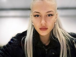 Jadi Ratu Kecantikan, Tentara Ini Dipecat karena Rekan-rekan Wanitanya Iri