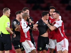 Usai Cekik Lawan, Xhaka Terancam Didepak Arteta?