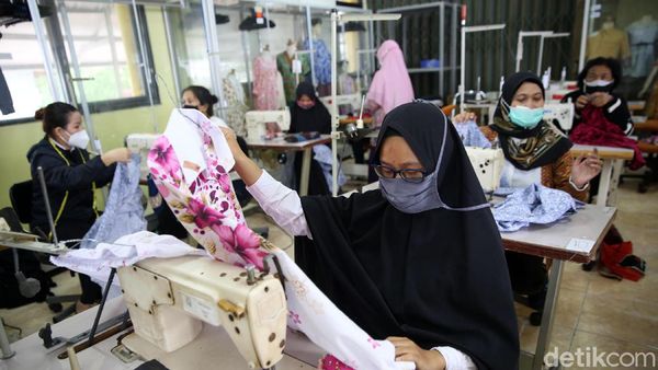 Asyik! Warga DKI Dapat Pelatihan Tata Busana dan Tata Boga