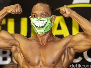 Atlet Binaraga Adu Kekar di Tengah Pandemi