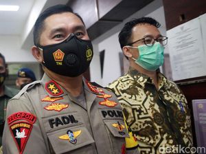 Sendirian Kapolda Metro ke Komnas HAM dengan Janji Bakal Transparan Sendirian Kapolda Metro ke Komnas HAM dengan Janji Bakal Transparan