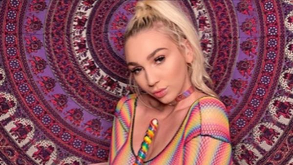 Potret Kendra Sunderland, Bintang Porno yang Ngaku Tidur dengan Bos Instagram