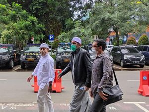 Ketum FPI Diperiksa Seharian soal Kerumunan, Apa Hasilnya? Ketum FPI Diperiksa Seharian soal Kerumunan, Apa Hasilnya?
