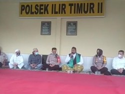 Massa Datangi 3 Polsek di Palembang Minta Habib Rizieq Dibebaskan