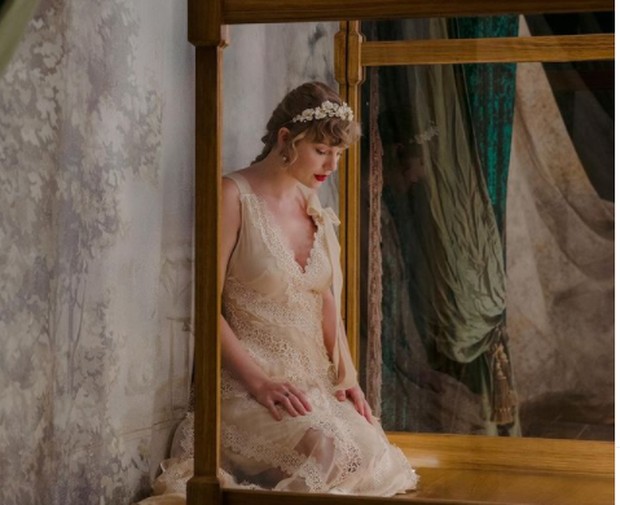 MV Willow/Instagram/@taylorswift Fakta Album Evermore Taylor Swift MV Willow Lanjutan MV Cardigan/Instagram/@taylorswift