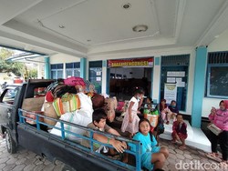 Ratusan Warga Lereng Merapi Tinggalkan Pengungsian