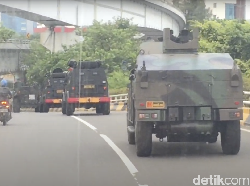 TNI-Polri Patroli Keliling Jakarta, Kerahkan Ratusan Personel-Rantis