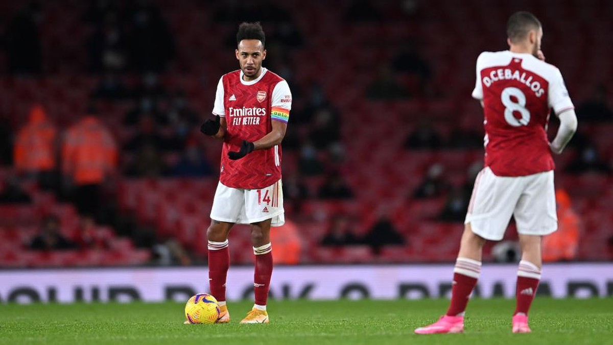 Pierre-Emerick Aubameyang masih seret gol musim ini. (Foto: Getty Images/Laurence Griffiths)
