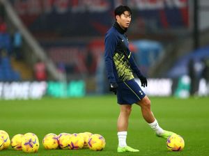 Kocak! Son Heung-min dan Benteke Semangat Banget, Jadi Gini deh Kocak! Son Heung-min dan Benteke Semangat Banget, Jadi Gini deh
