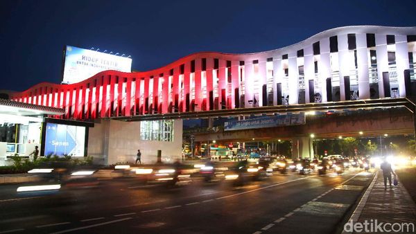 Wajah Baru Kawasan Simpang Lima Senen yang Kian Modern