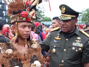 Jenazah Wakasad Letjen Herman Asaribab Akan Dimakamkan di TMP Kusuma Trikora Jenazah Wakasad Letjen Herman Asaribab Akan Dimakamkan di TMP Kusuma Trikora