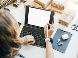 Peran Perempuan dan UMKM Bisa Genjot Ekonomi, Bagaimana Caranya?