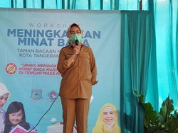 Cara Wali Kota Tangsel Tingkatkan Minat Baca Warga Saat Pandemi