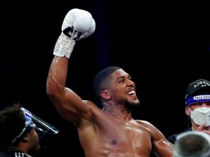 Anthony Joshua: Roy Keane Cocok Banget Jadi Petinju