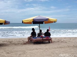 Liburan ke Bali Harus Tes PCR, Bali Terancam Rugi Rp 967 Miliar