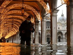 Venesia Tenggelam Lagi, Tanggul Anti-banjirnya Gagal?